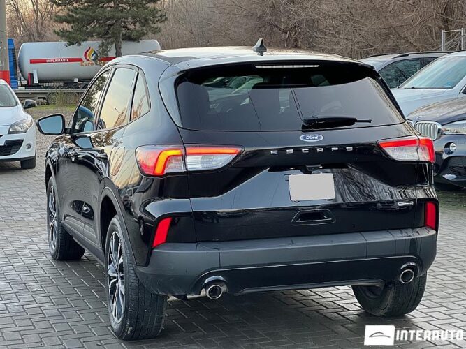 Ford Escape 35 interauto-car