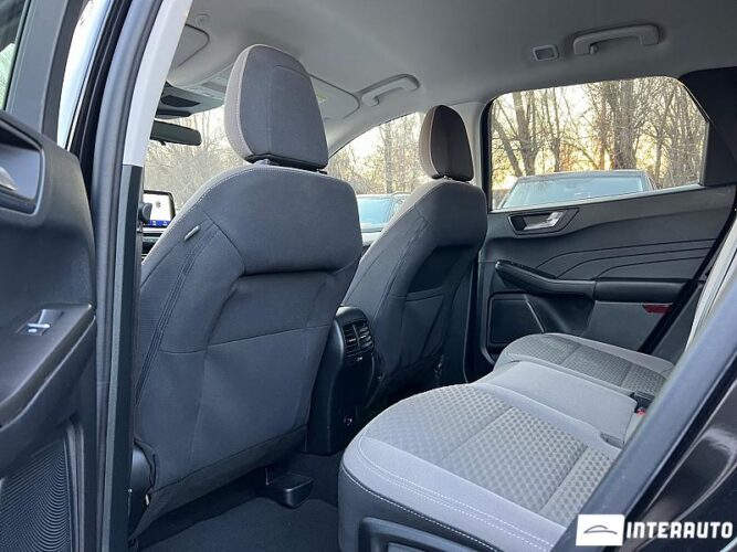 Ford Escape 51 interauto-car