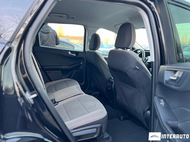 Ford Escape 50 interauto-car