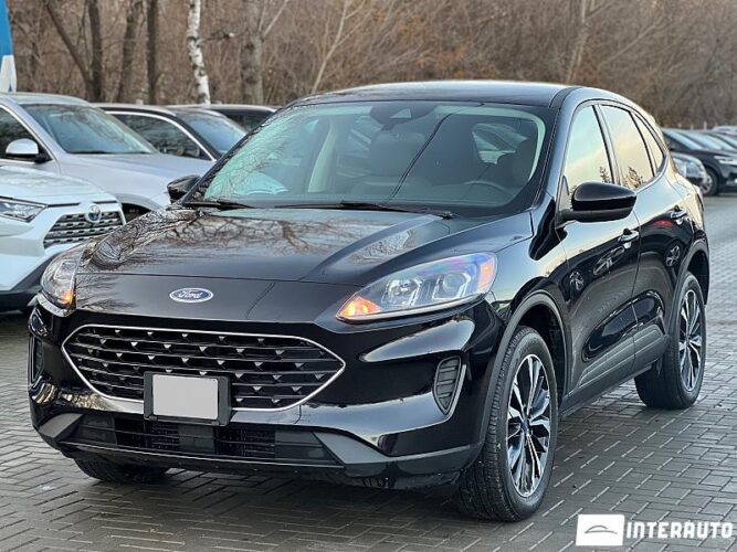 Ford Escape 32 interauto-car