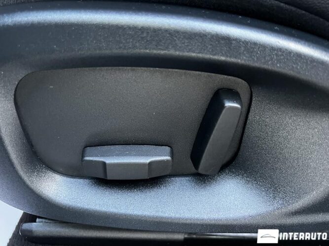 Jaguar F-Pace 55 interauto-car