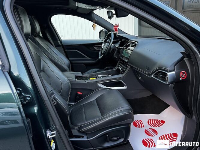 Jaguar F-Pace 50 interauto-car