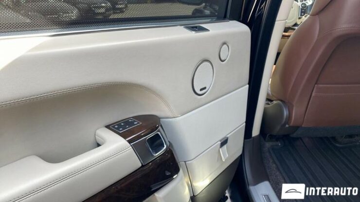 Land Rover Range Rover Vogue 47 interauto-car