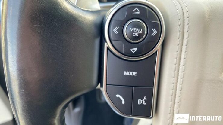 Land Rover Range Rover Vogue 40 interauto-car