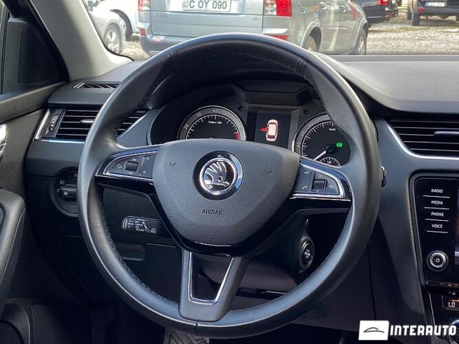 Skoda Octavia 40 interauto-car