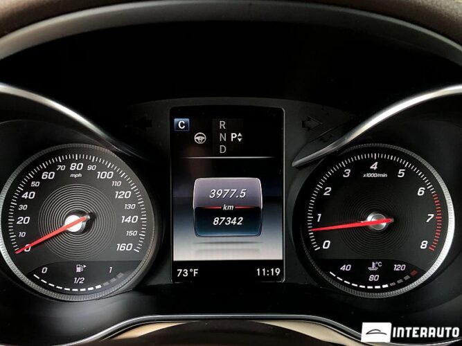 Mercedes GLC 300 37 interauto-car