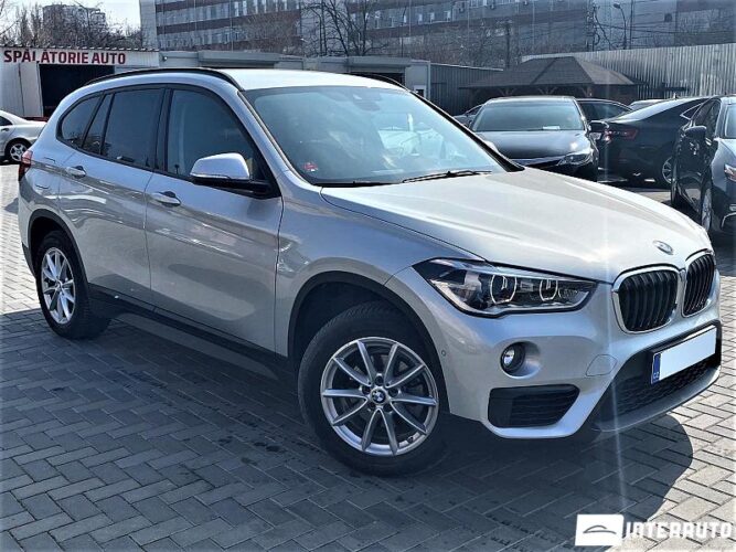 BMW X1 1.6D 30 interauto-car
