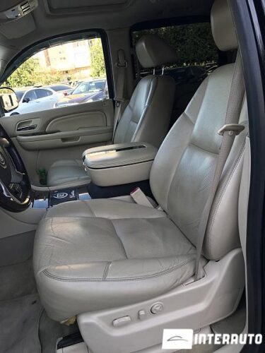 Cadillac Escalade 42 interauto-car