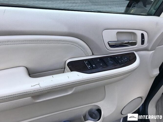 Cadillac Escalade 41 interauto-car