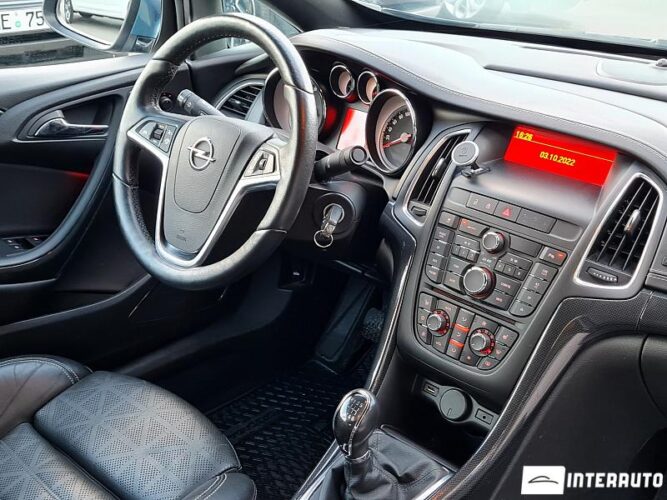 Opel Cascada 30 interauto-car
