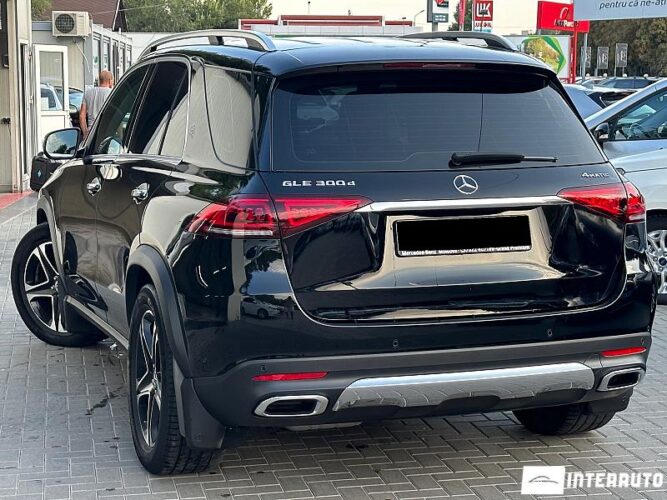 Mercedes GLE 300d 39 interauto-car