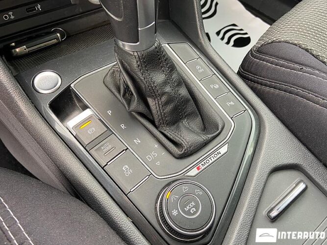 Volkswagen Tiguan 41 interauto-car