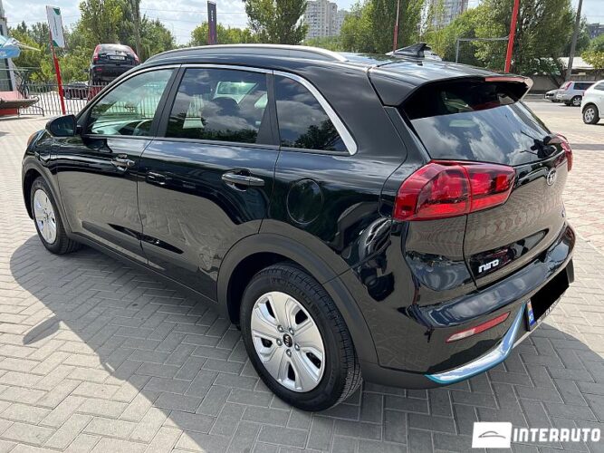 Kia Niro 33 interauto-car