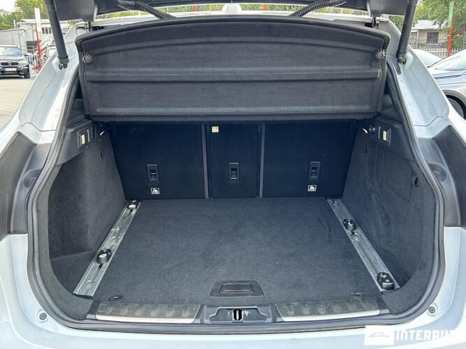 Jaguar F-Pace 47 interauto-car