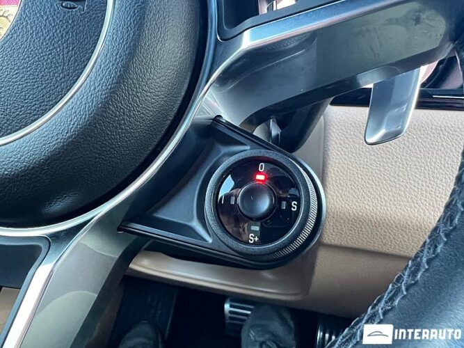 Porsche Cayenne 55 interauto-car