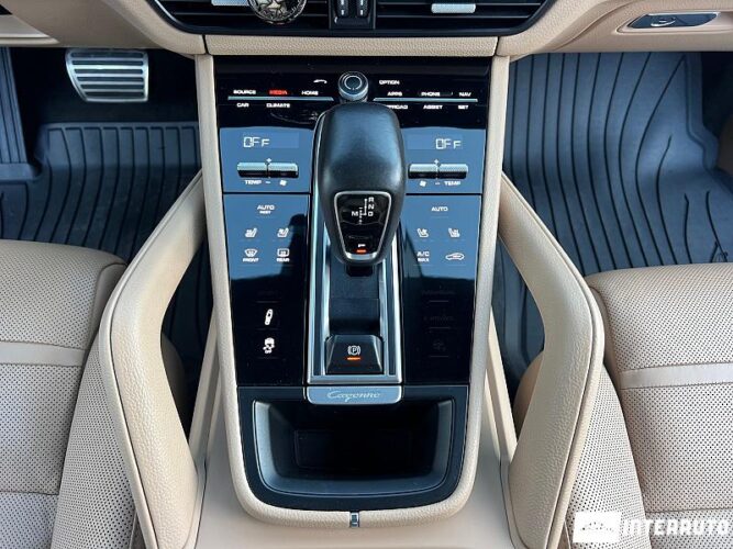 Porsche Cayenne 54 interauto-car