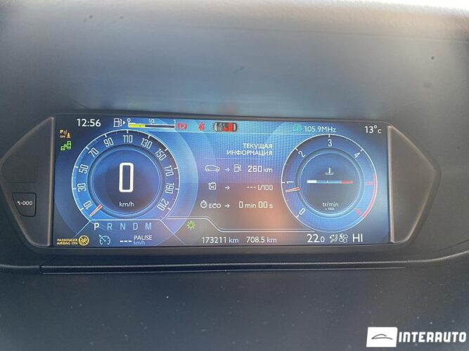 Citroen C4 Picasso 37 interauto-car