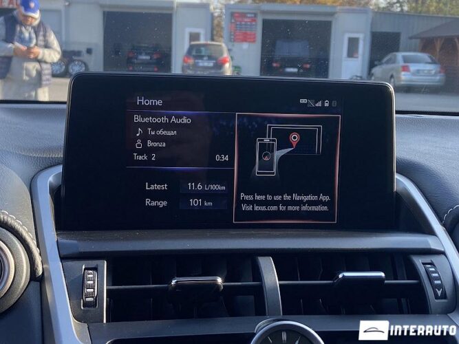 Lexus NX 300 39 interauto-car