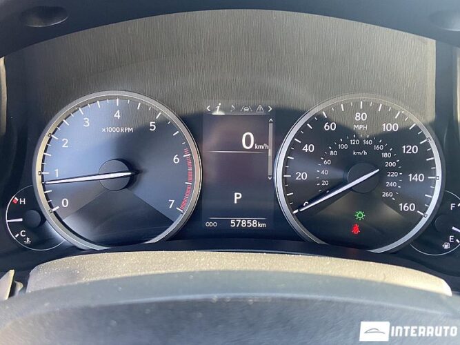 Lexus NX 300 38 interauto-car