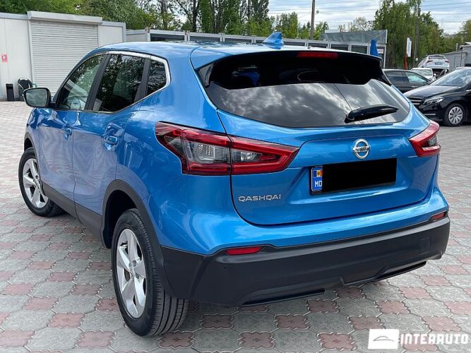 Nissan Qashqai 31 interauto-car