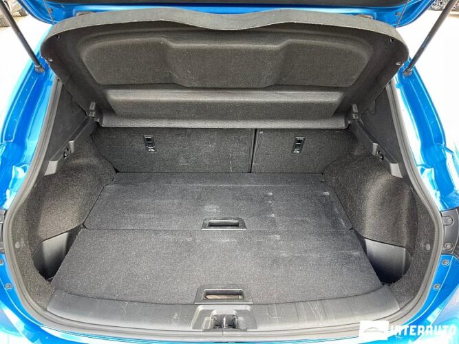 Nissan Qashqai 43 interauto-car