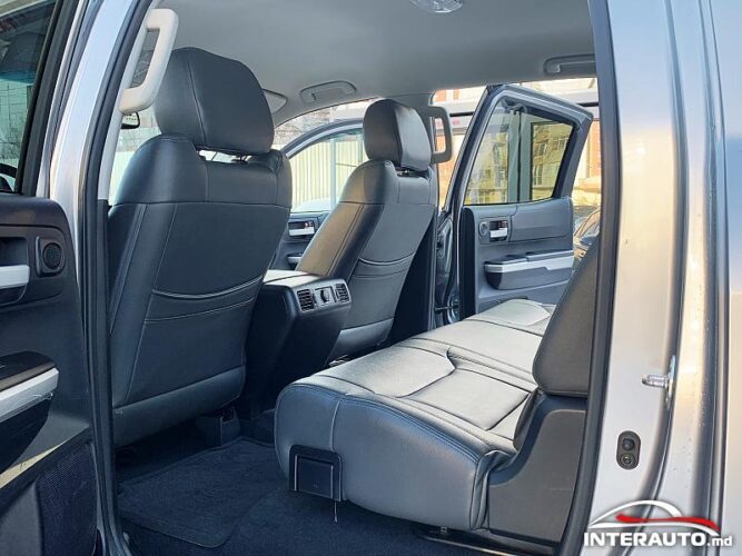 Toyota Tundra 38 interauto-car