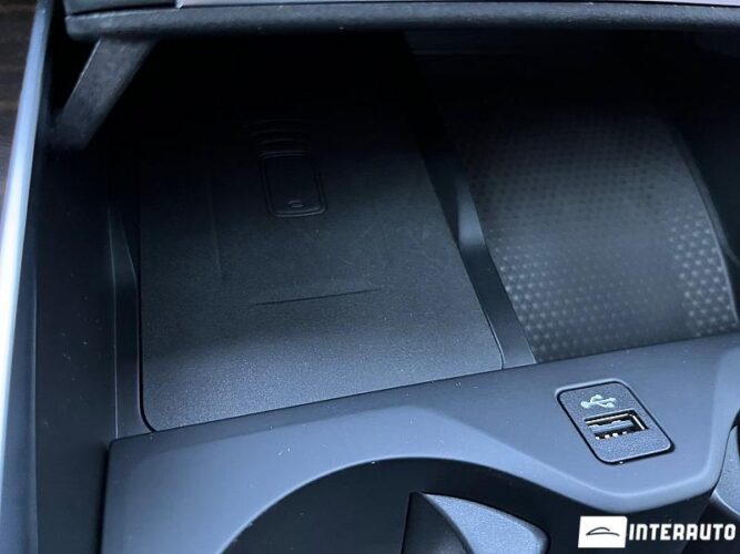 BMW X5 4.0i 48 interauto-car