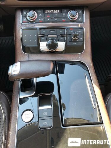 Audi A8 39 interauto-car