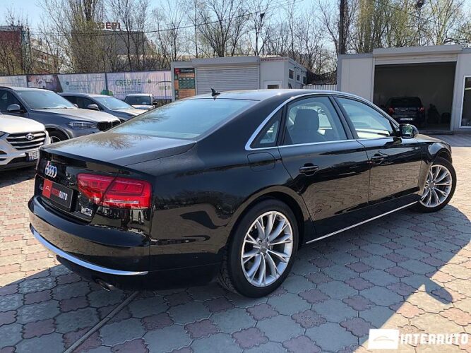 Audi A8 31 interauto-car