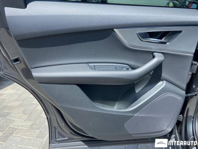 Audi Q7 41 interauto-car