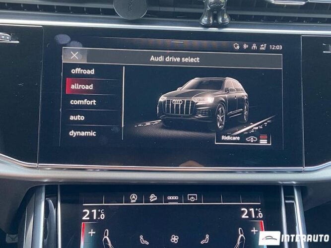 Audi Q7 37 interauto-car