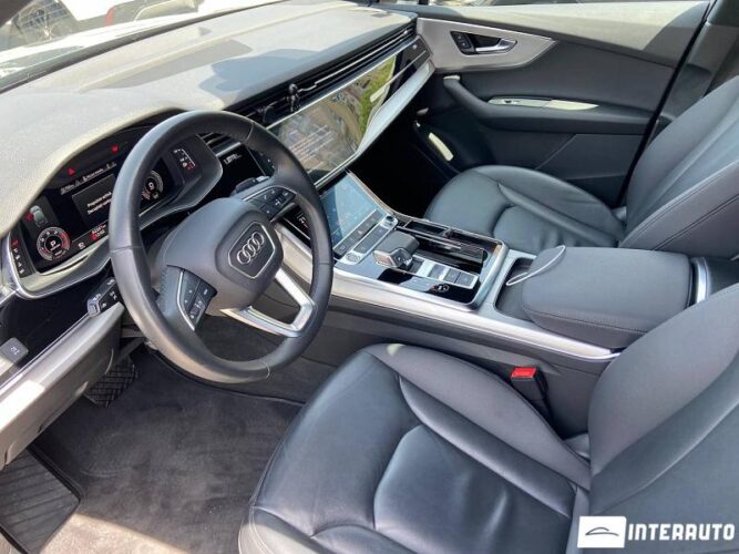 Audi Q7 33 interauto-car