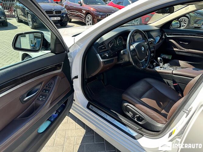 BMW 528 43 interauto-car