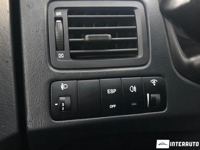 Hyundai Tucson 32 interauto-car