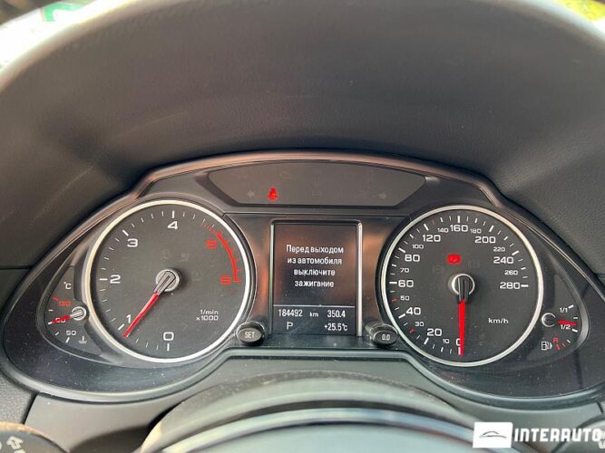 Audi Q5 35 interauto-car