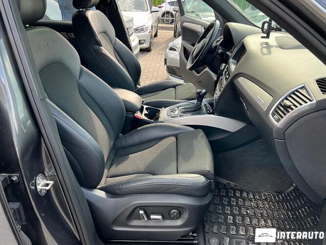 Audi Q5 42 interauto-car