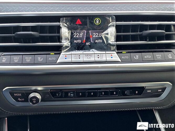 BMW X5 3.0D 65 interauto-car