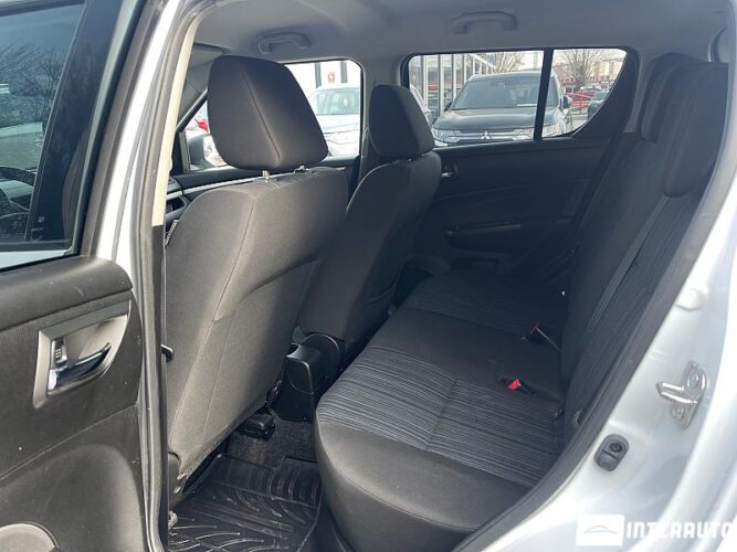 Suzuki Swift 44 interauto-car