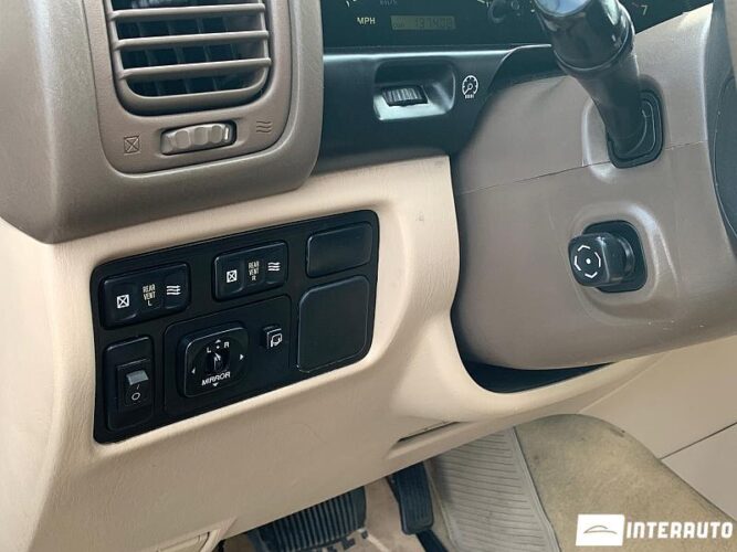 Lexus LX 470 34 interauto-car