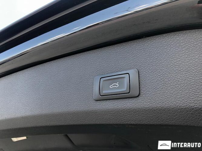 Audi Q7 47 interauto-car