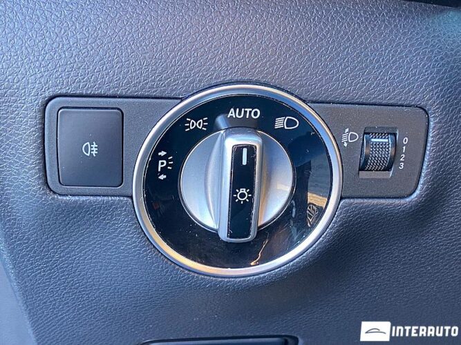 Mercedes B 200 34 interauto-car