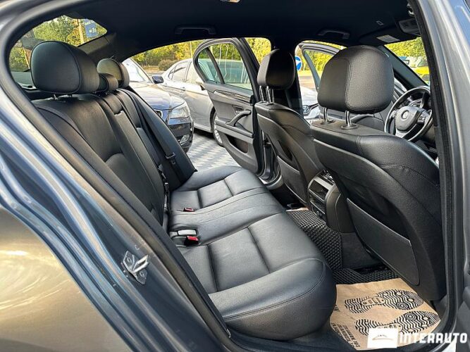 BMW 520 38 interauto-car