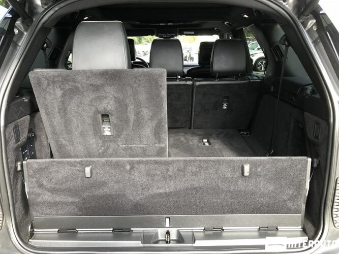 Land Rover Discovery 46 interauto-car