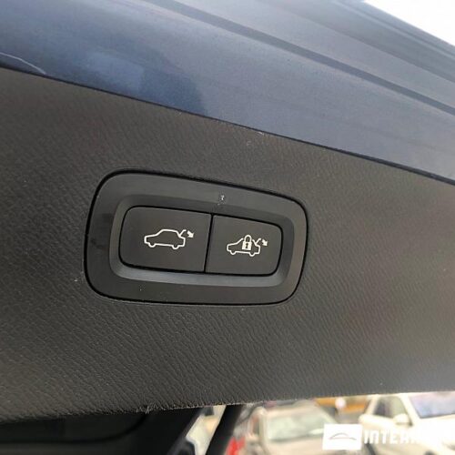 Volvo XC 90 51 interauto-car