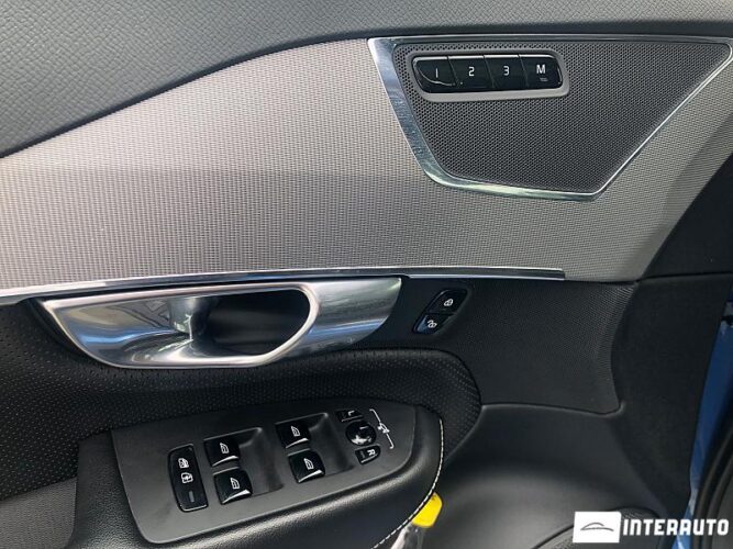 Volvo XC 90 38 interauto-car