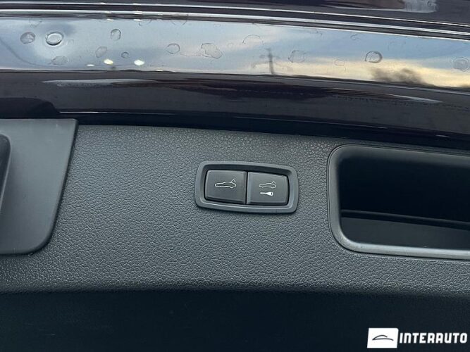 Porsche Macan S 64 interauto-car