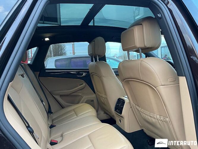 Porsche Macan S 47 interauto-car