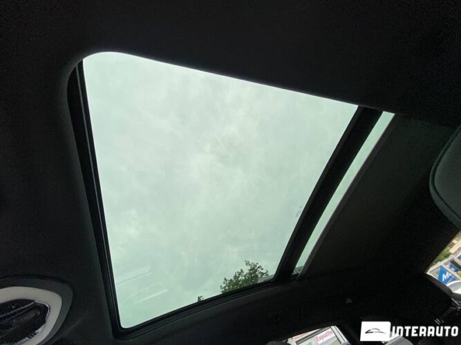 Porsche Macan 51 interauto-car