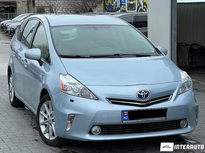 Toyota Prius Plus / V 31 interauto-car