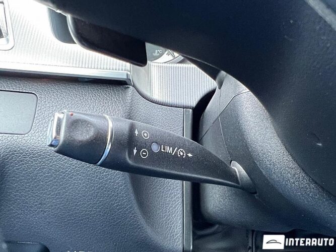 Mercedes E 200 40 interauto-car